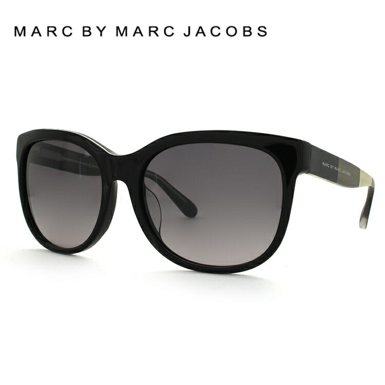 マークバイマークジェイコブス（MARC BY MARC JACOBS）